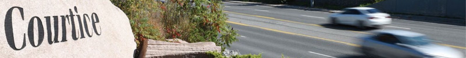 Photo of the 'Courtice sign locagted on Highway 2